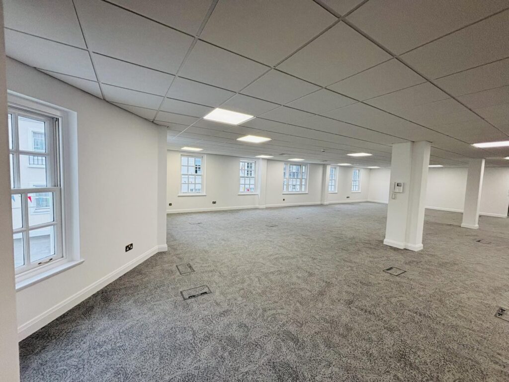 641501839_1568527155273719_3551028761459096289_n